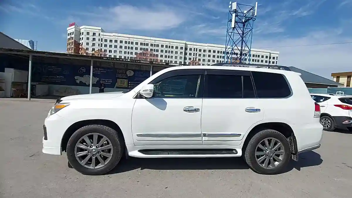 Lexus LX 2010 года за 23 000 000 тг. в Шымкент