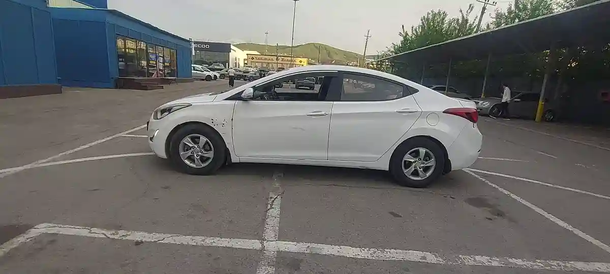 Hyundai Elantra 2015 года за 6 400 000 тг. в Алматы