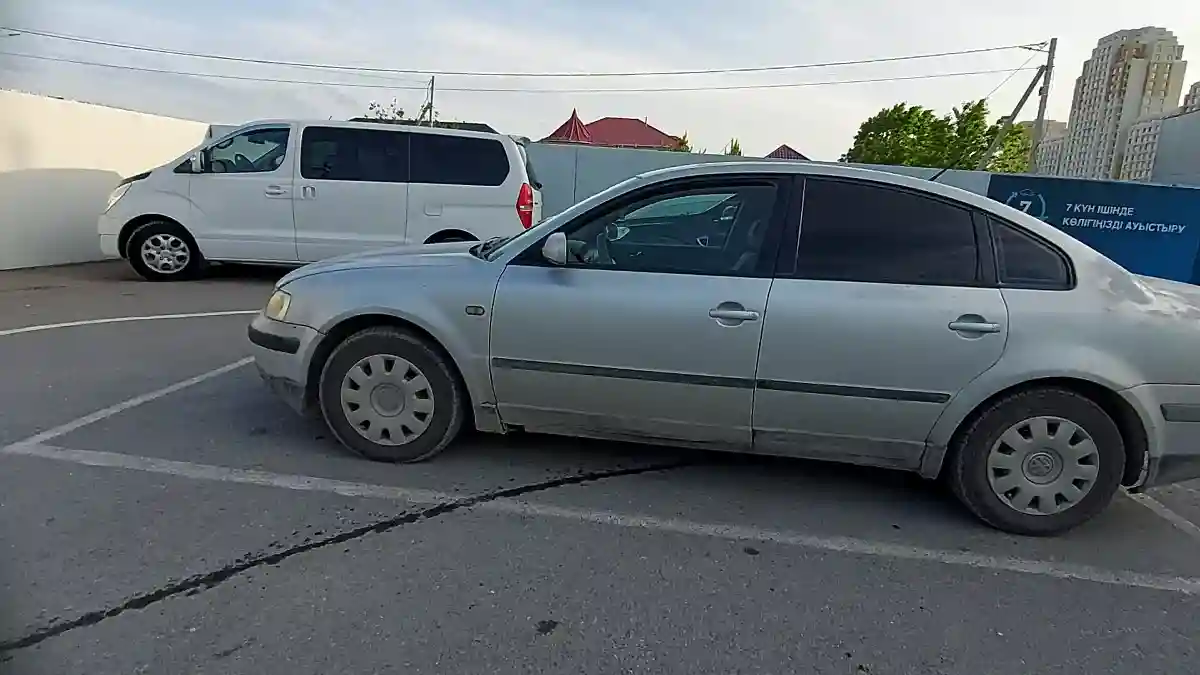 Volkswagen Passat 1997 года за 1 000 000 тг. в Шымкент