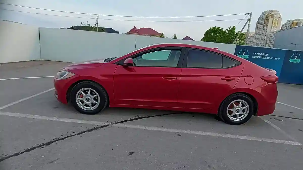 Hyundai Elantra 2017 года за 7 500 000 тг. в Шымкент