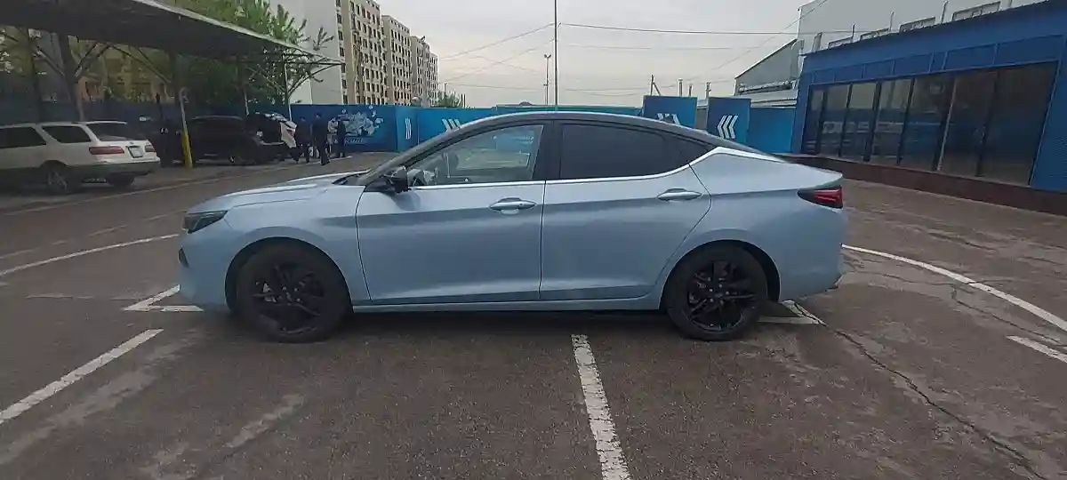 JAC J7 Plus 2024 года за 9 000 000 тг. в Алматы