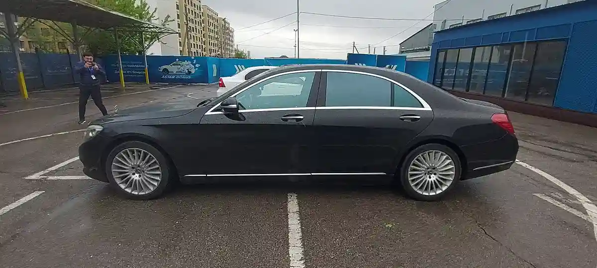 Mercedes-Benz S-Класс 2015 года за 23 000 000 тг. в Алматы