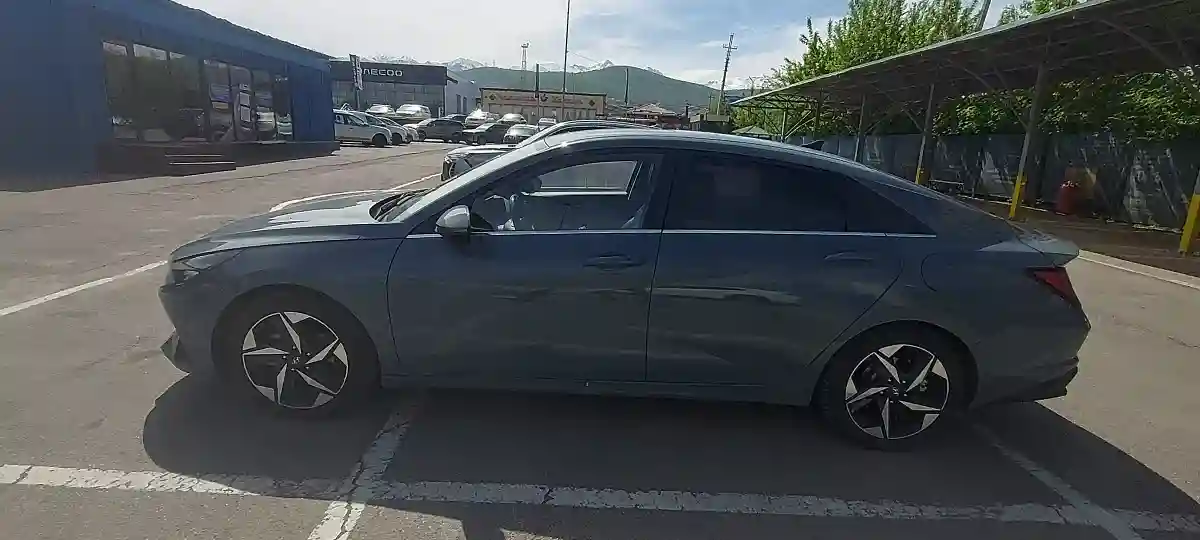 Hyundai Elantra 2021 года за 8 000 000 тг. в Алматы