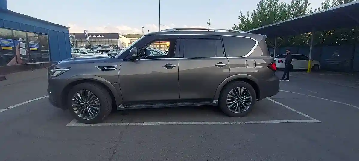 Infiniti QX80 2020 года за 25 000 000 тг. в Алматы