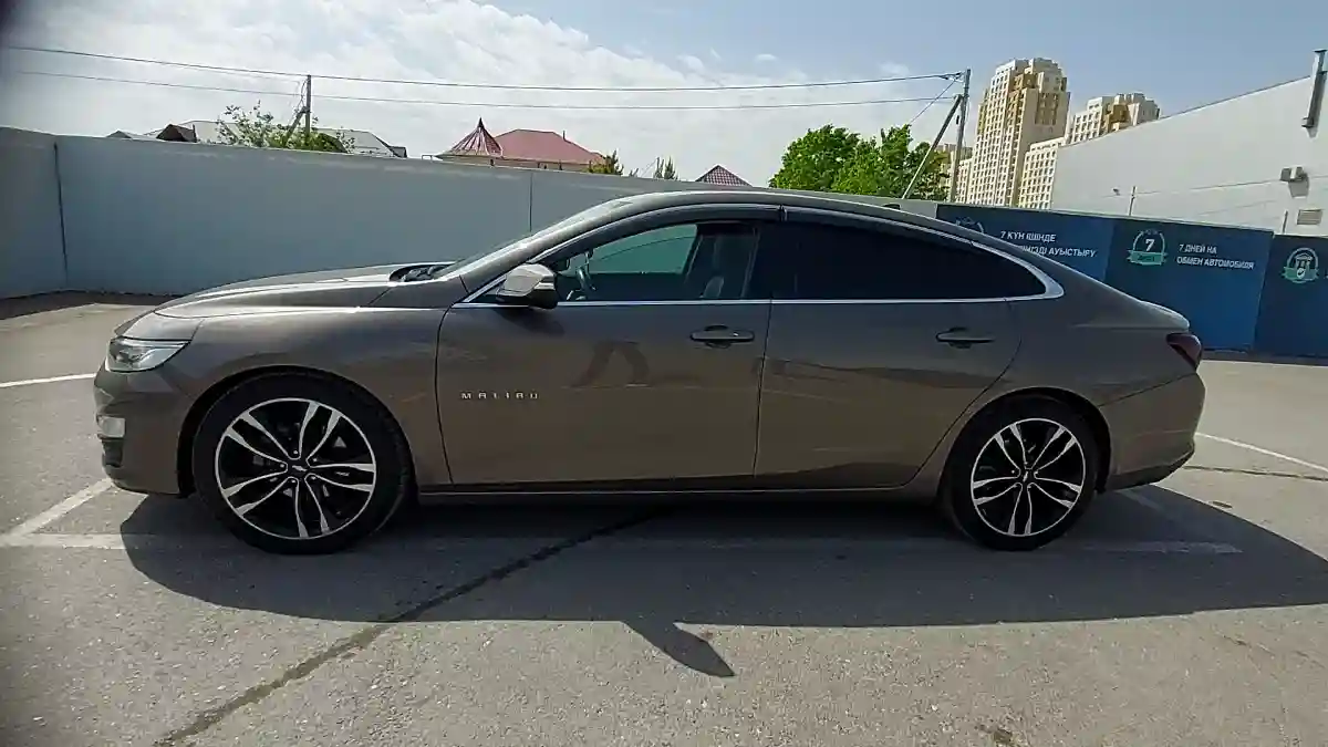 Chevrolet Malibu 2022 года за 9 000 000 тг. в Шымкент