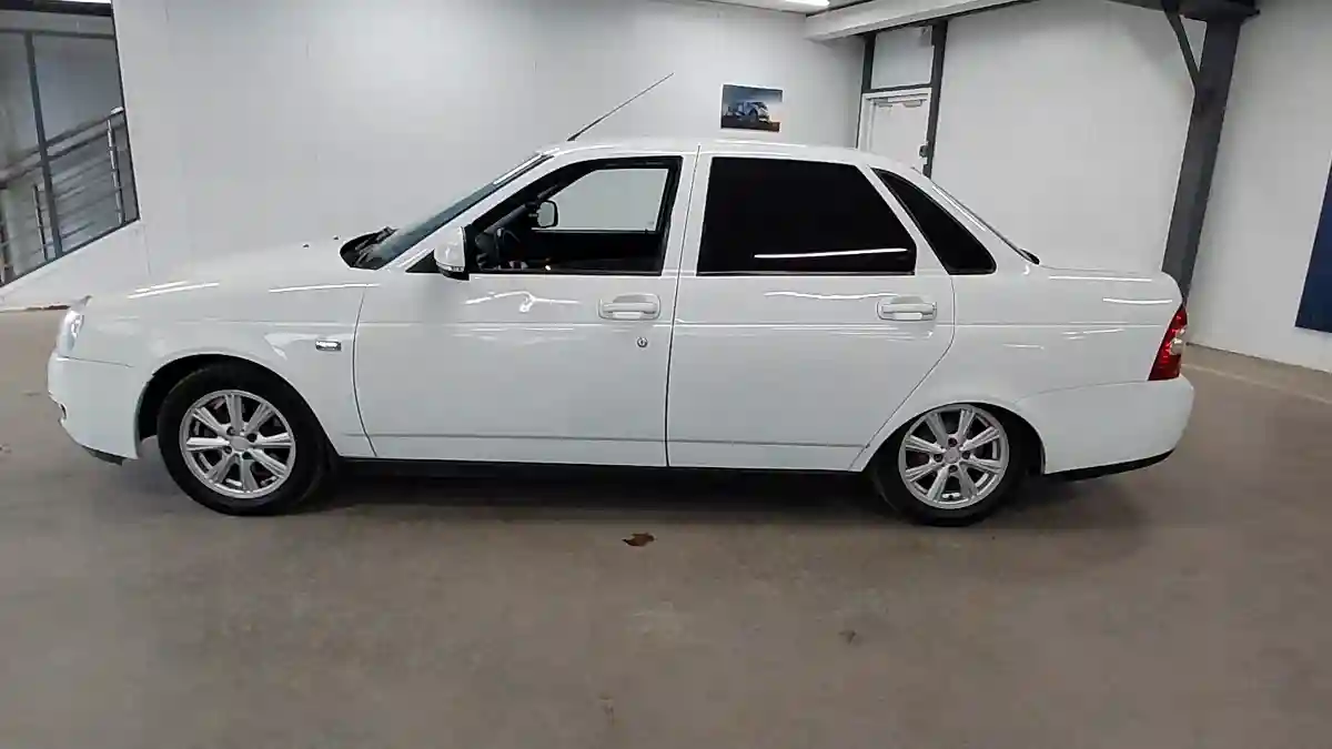 LADA (ВАЗ) Priora 2014 года за 2 500 000 тг. в Астана