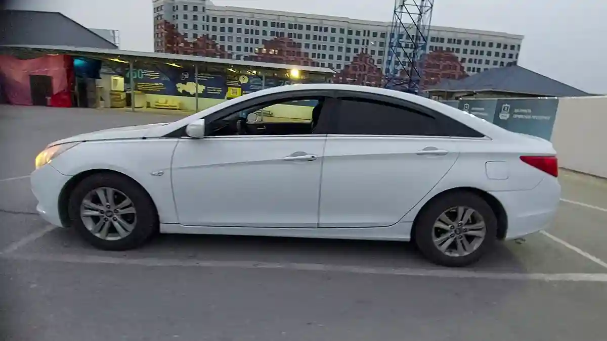 Hyundai Sonata 2011 года за 5 500 000 тг. в Шымкент