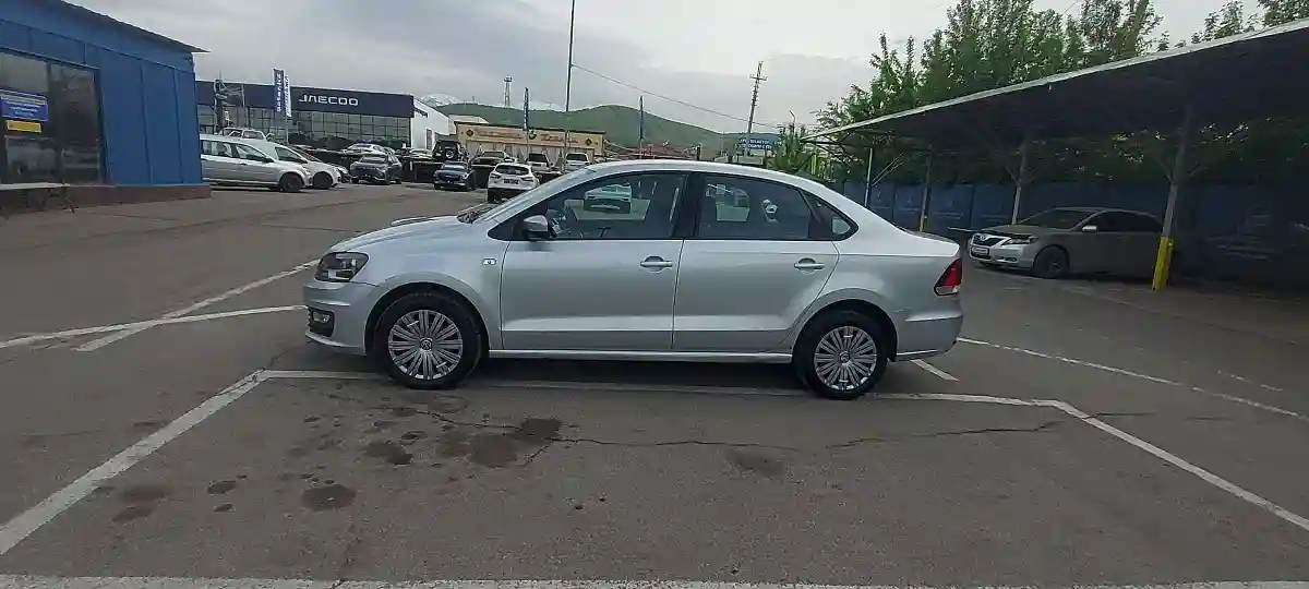 Volkswagen Polo 2017 года за 5 500 000 тг. в Алматы