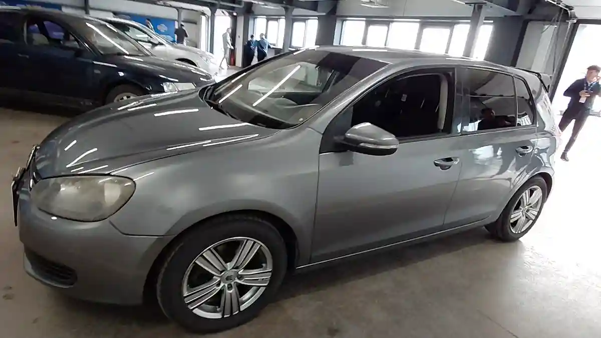 Volkswagen Golf 2010 года за 4 500 000 тг. в Астана