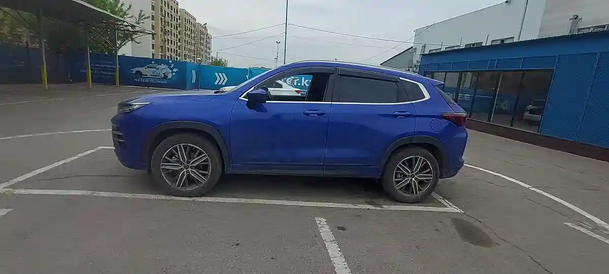 EXEED LX 2023 года за 10 000 000 тг. в Алматы