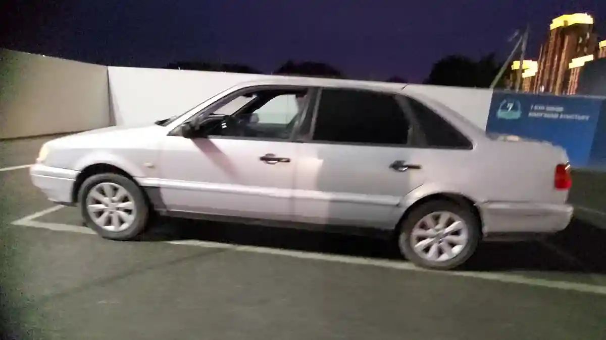 Volkswagen Passat 1994 года за 1 100 000 тг. в Шымкент