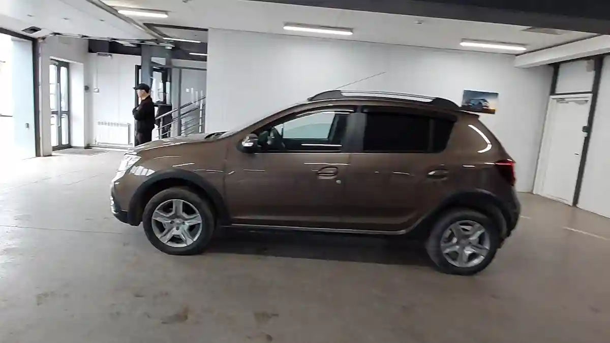 Renault Sandero 2021 года за 5 800 000 тг. в Астана