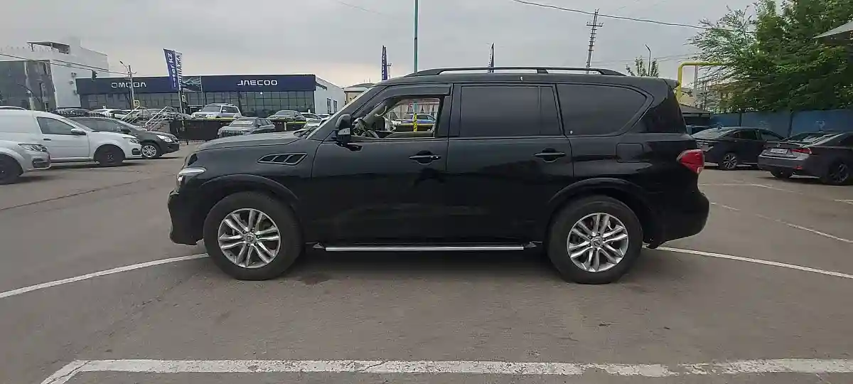 Infiniti QX56 2010 года за 10 000 000 тг. в Алматы