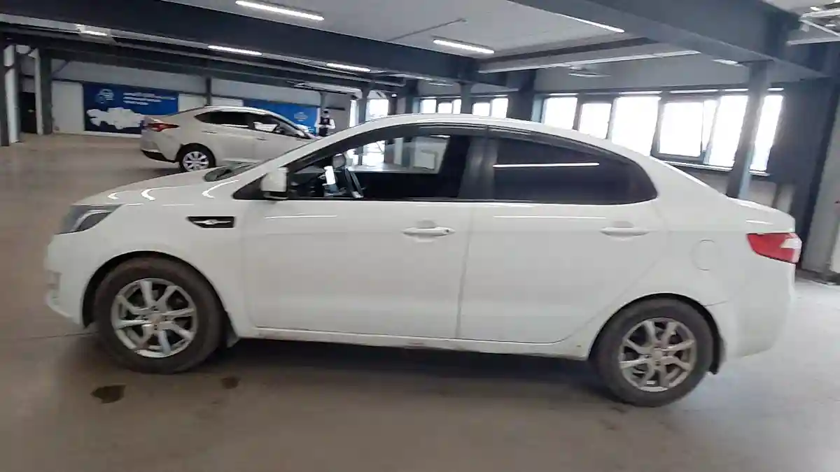 Kia Rio 2015 года за 4 250 000 тг. в Астана