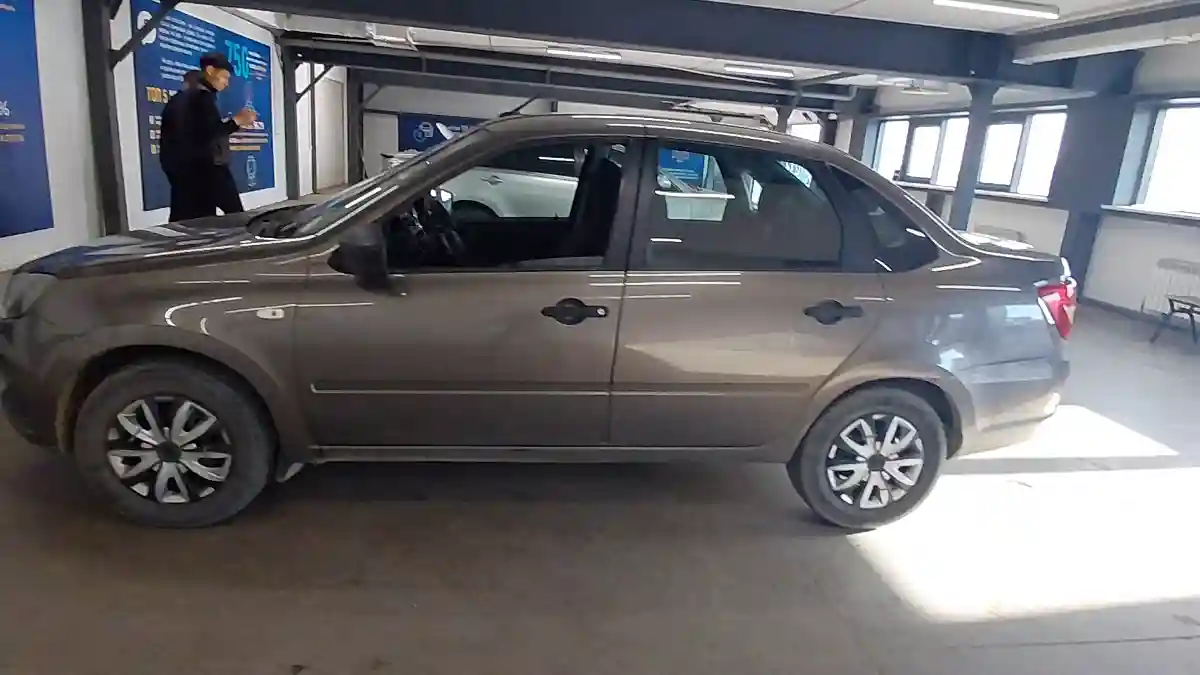 LADA (ВАЗ) Granta 2019 года за 3 000 000 тг. в Астана