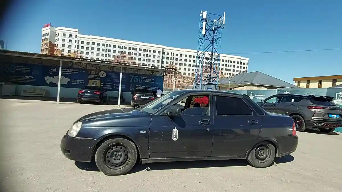 LADA (ВАЗ) Priora 2010 года за 1 300 000 тг. в Шымкент