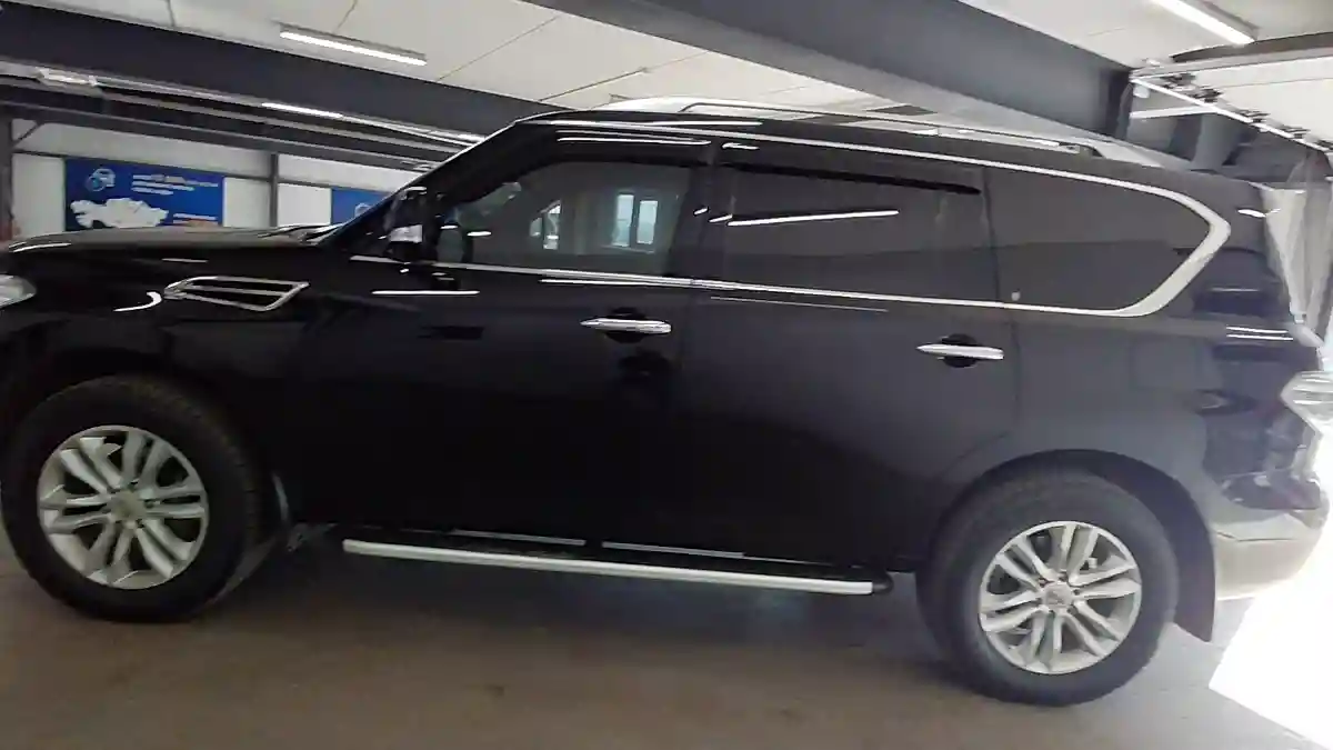 Nissan Patrol 2011 года за 11 600 000 тг. в Астана