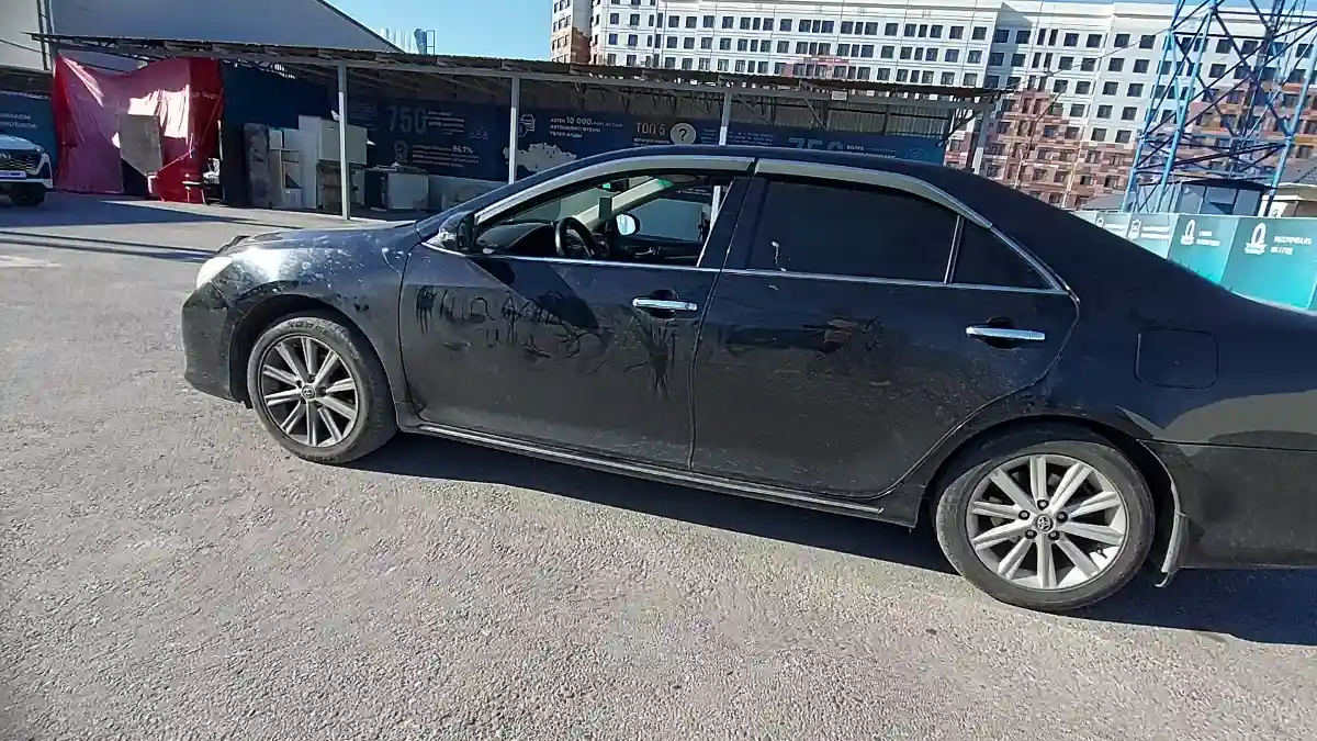 Toyota Camry 2011 года за 9 000 000 тг. в Шымкент