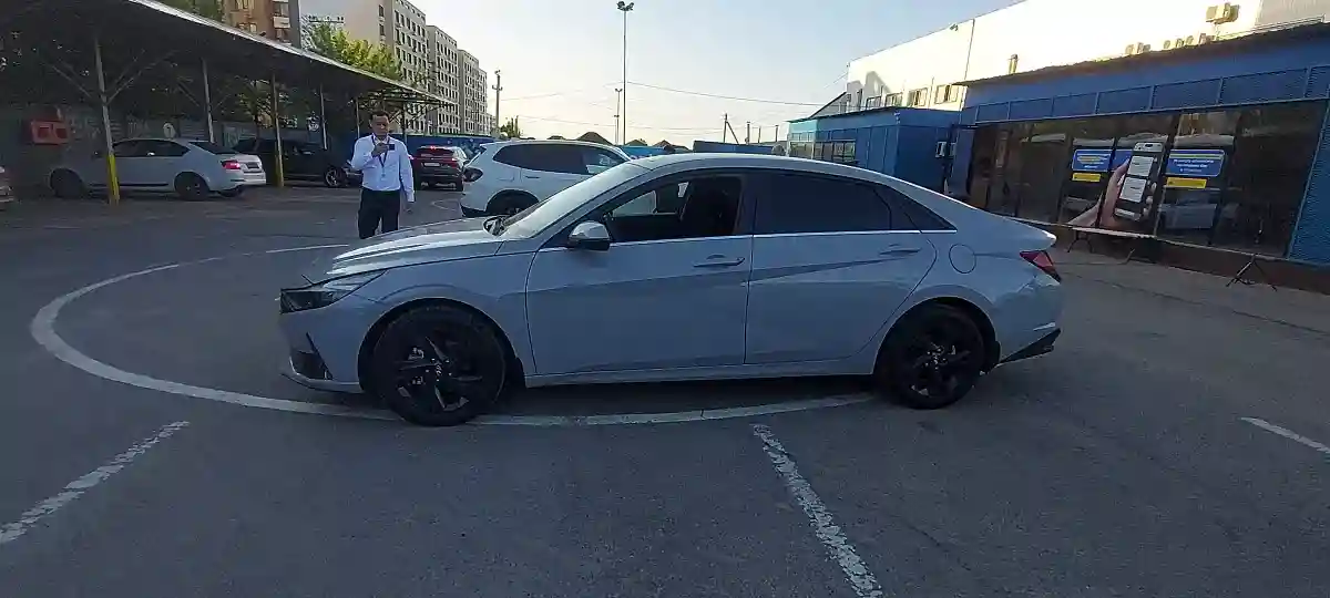 Hyundai Elantra 2021 года за 8 300 000 тг. в Алматы
