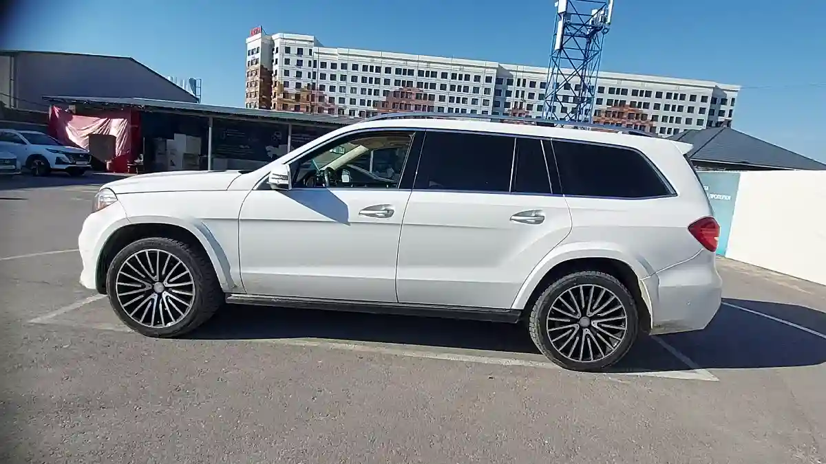 Mercedes-Benz GLS 2016 года за 25 000 000 тг. в Шымкент