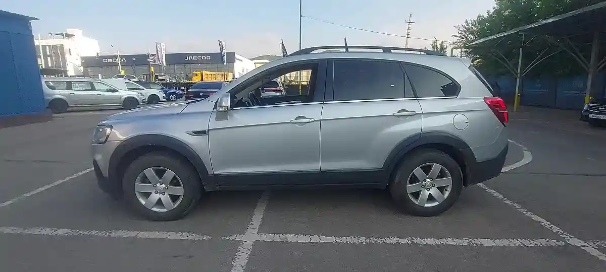 Chevrolet Captiva 2018 года за 6 300 000 тг. в Алматы