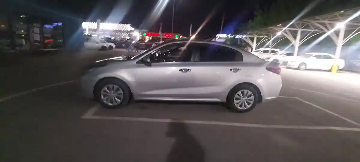 Kia Rio 2018 года за 7 000 000 тг. в Алматы