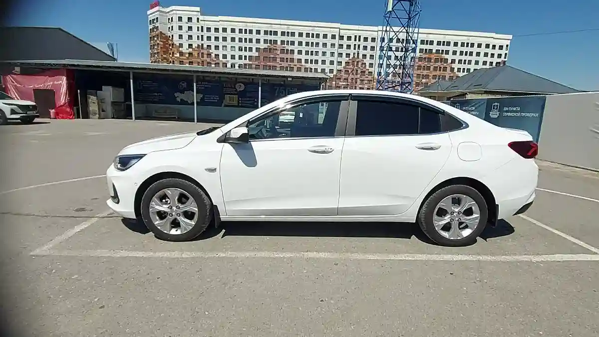 Chevrolet Onix 2025 года за 7 200 000 тг. в Шымкент