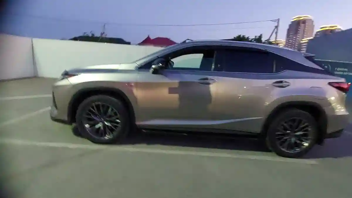 Lexus RX 2021 года за 20 000 000 тг. в Шымкент