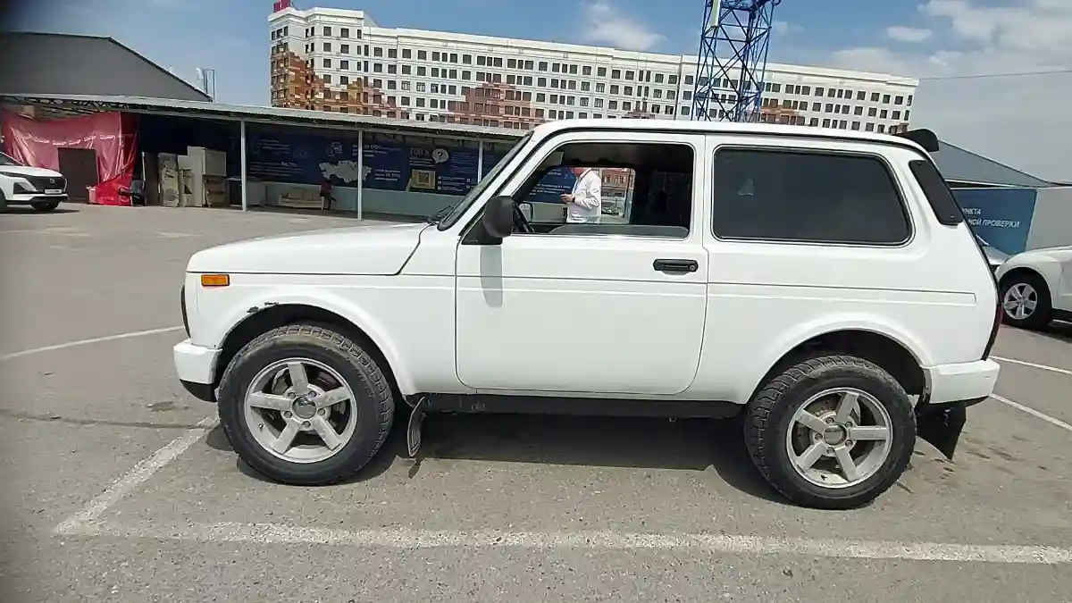 LADA (ВАЗ) 2121 (4x4) 2017 года за 3 200 000 тг. в Шымкент