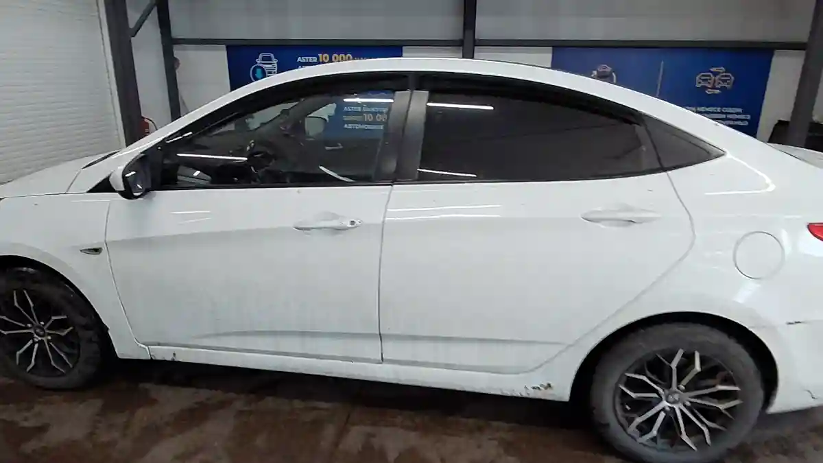 Hyundai Accent 2014 года за 3 500 000 тг. в Астана