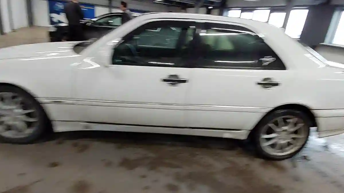 Mercedes-Benz C-Класс 1995 года за 1 200 000 тг. в Астана