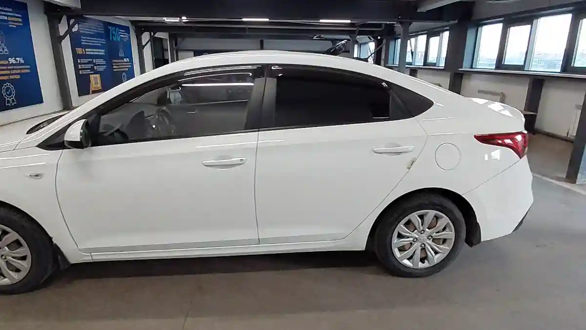 Hyundai Accent 2017 года за 6 500 000 тг. в Астана