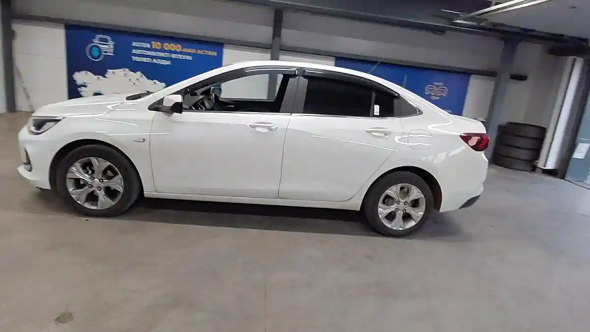 Chevrolet Onix 2025 года за 6 500 000 тг. в Астана