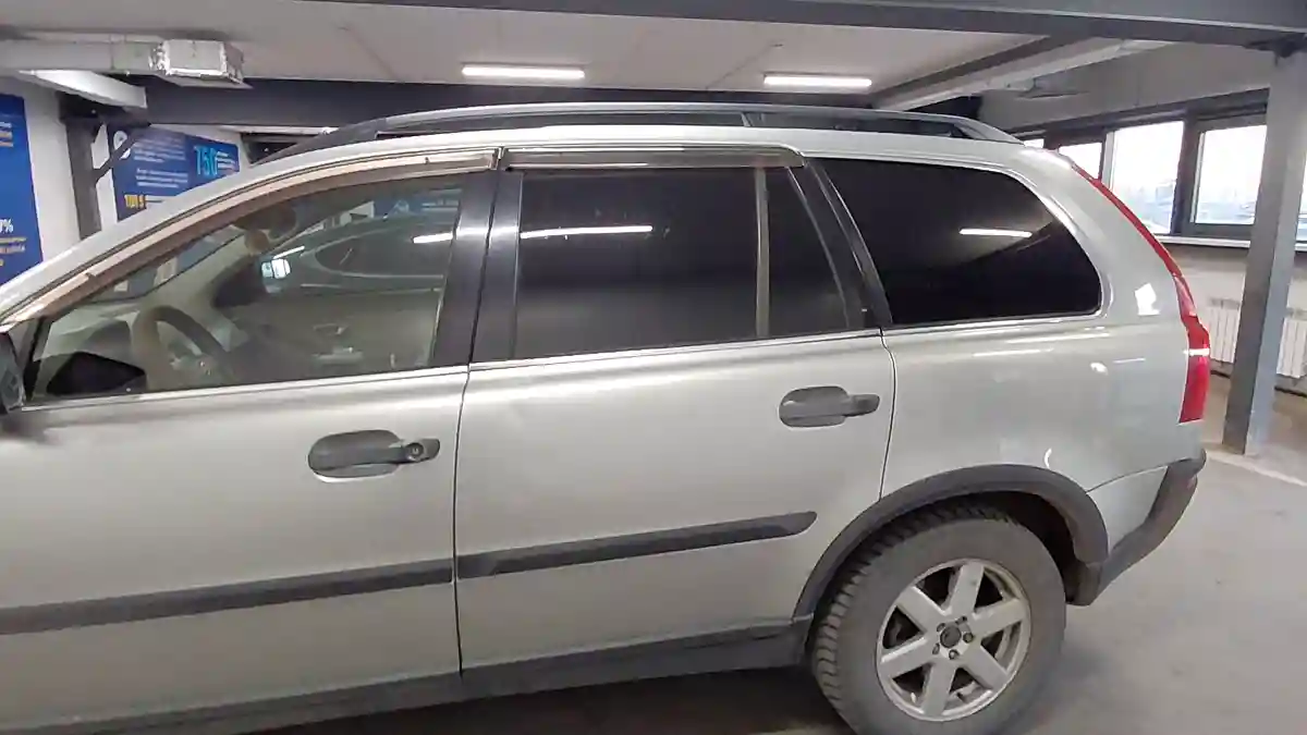 Volvo XC90 2003 года за 5 500 000 тг. в Астана
