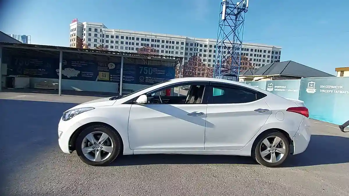 Hyundai Elantra 2014 года за 6 000 000 тг. в Шымкент