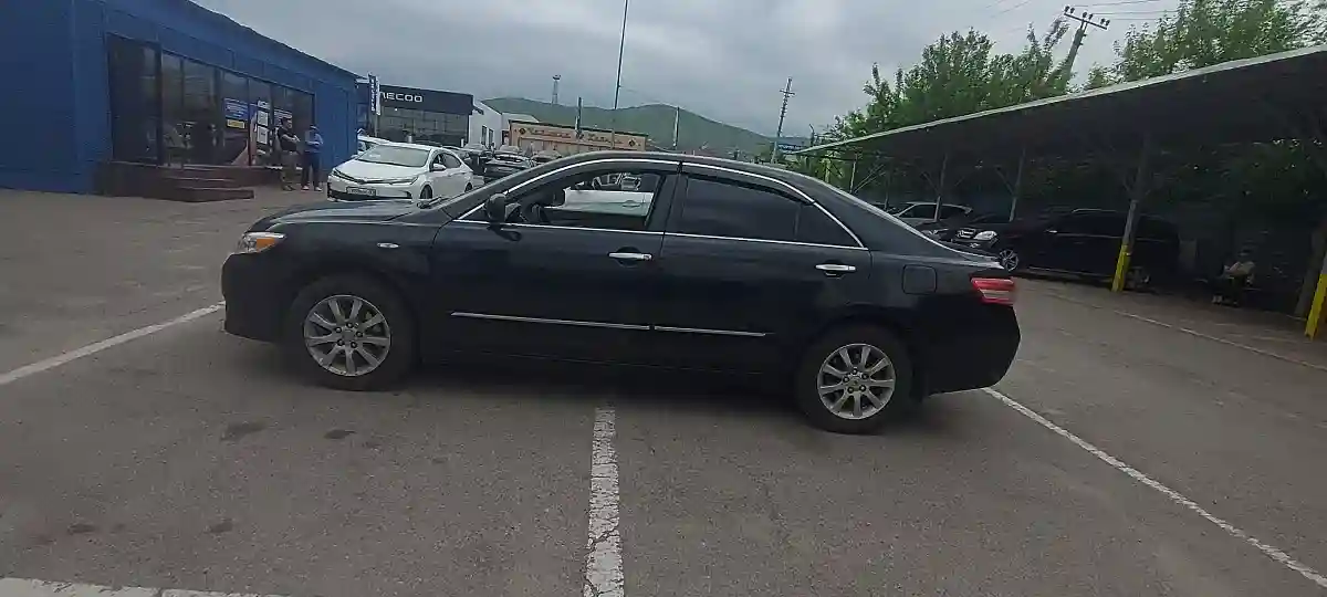 Toyota Camry 2011 года за 7 500 000 тг. в Алматы