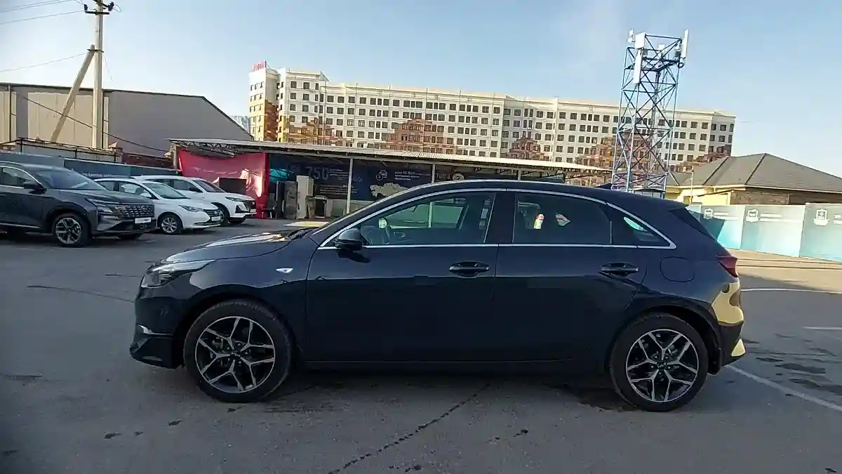 Kia Ceed 2024 года за 9 500 000 тг. в Шымкент