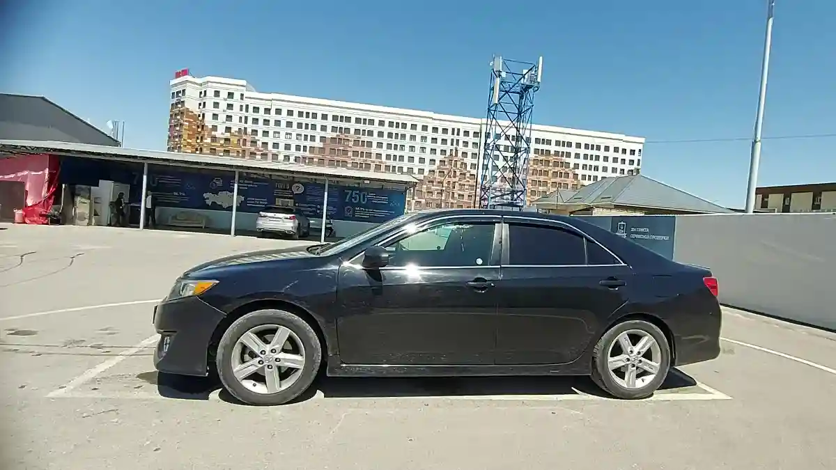 Toyota Camry 2012 года за 8 500 000 тг. в Шымкент