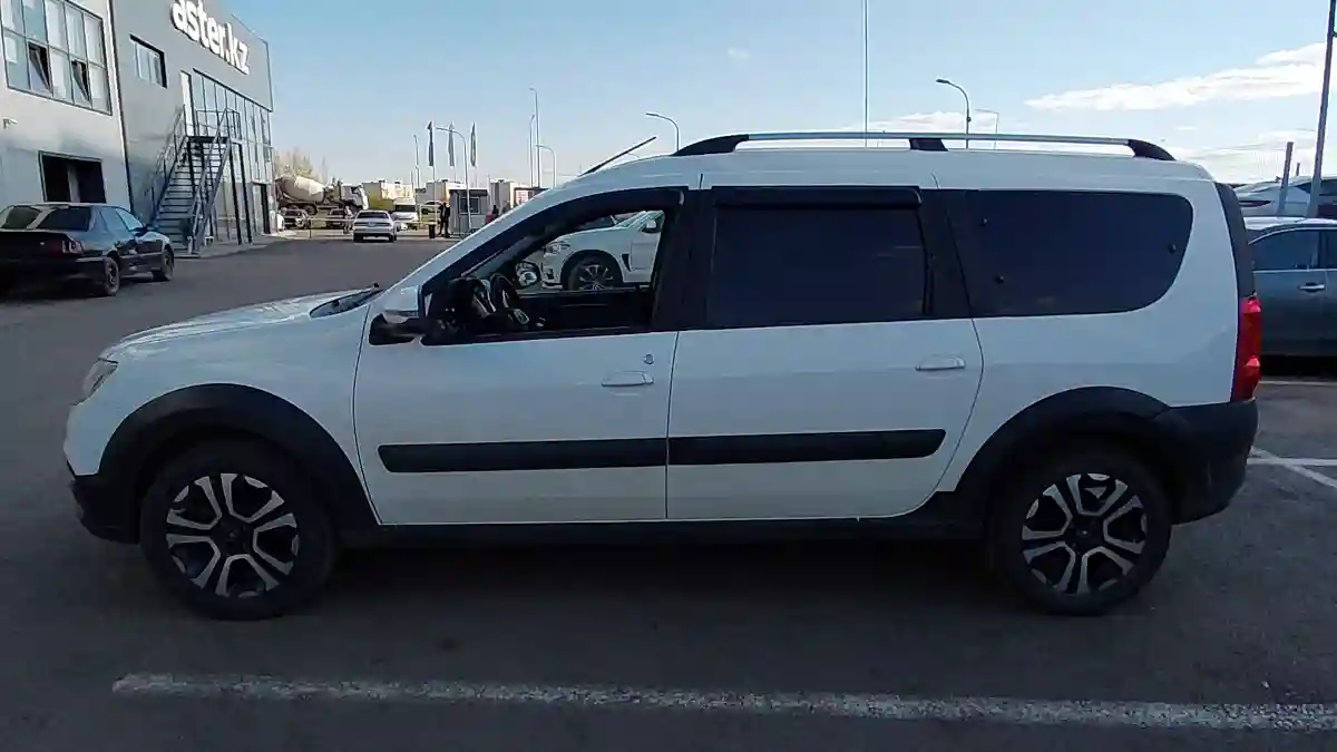 LADA (ВАЗ) Largus 2021 года за 6 000 000 тг. в Астана