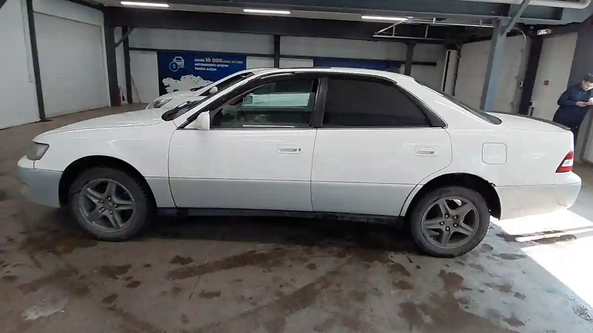 Lexus ES 1999 года за 3 800 000 тг. в Астана