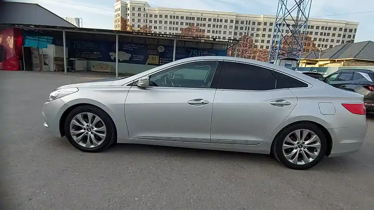 Hyundai Grandeur 2012 года за 8 590 000 тг. в Шымкент