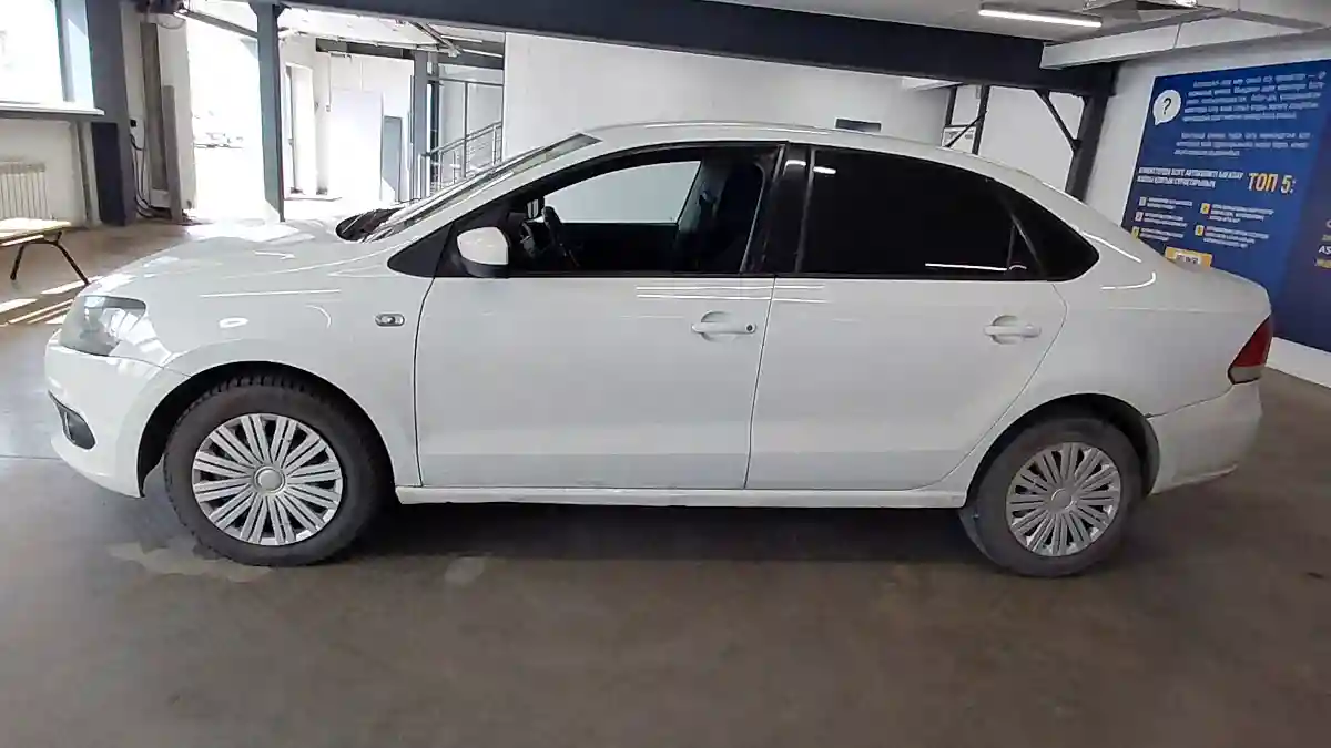 Volkswagen Polo 2015 года за 4 500 000 тг. в Астана