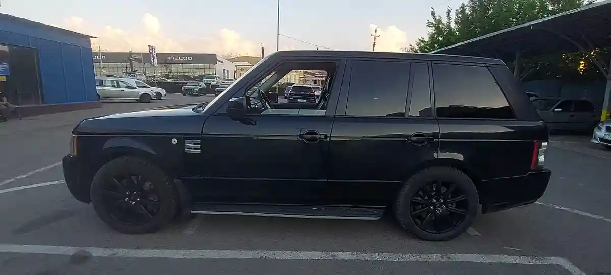 Land Rover Range Rover 2010 года за 8 500 000 тг. в Алматы