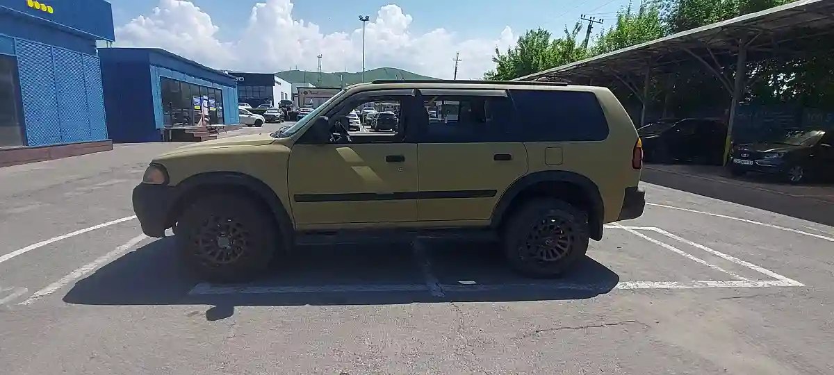 Mitsubishi Montero Sport 2000 года за 4 500 000 тг. в Алматы