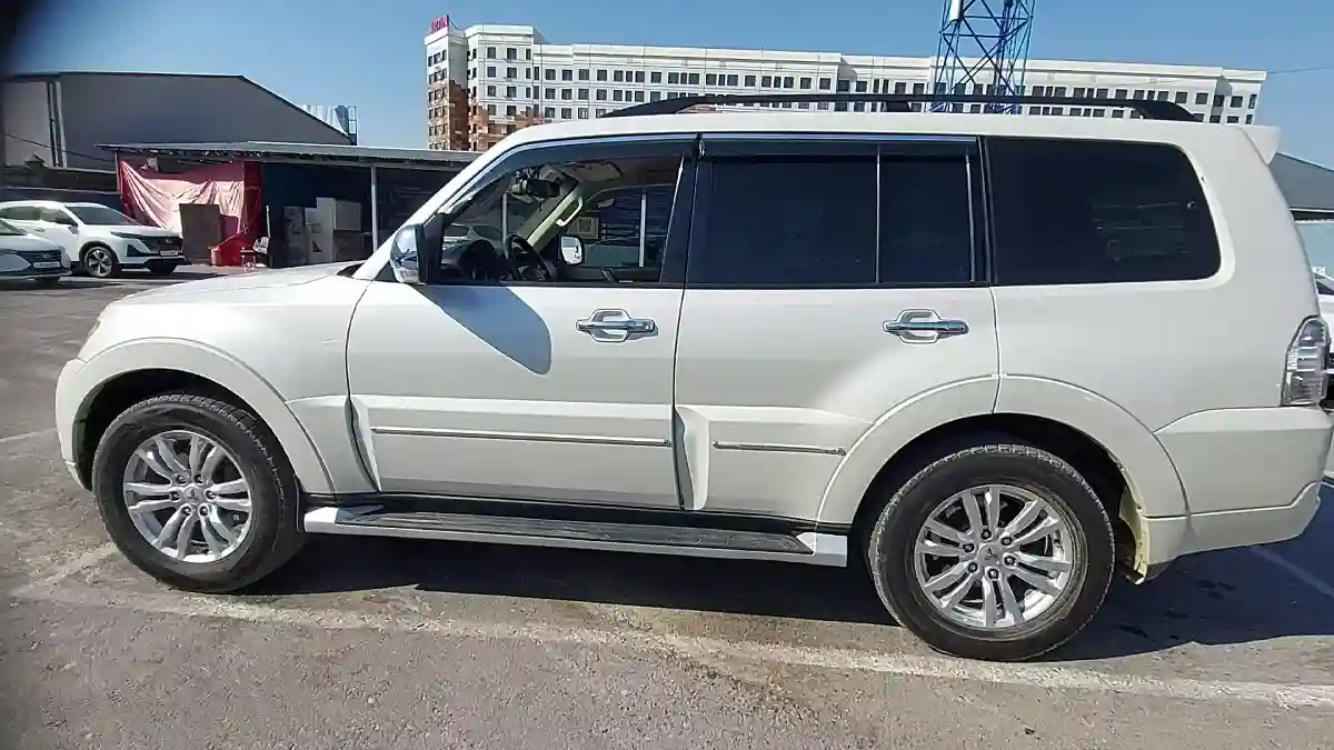 Mitsubishi Pajero 2020 года за 18 000 000 тг. в Шымкент