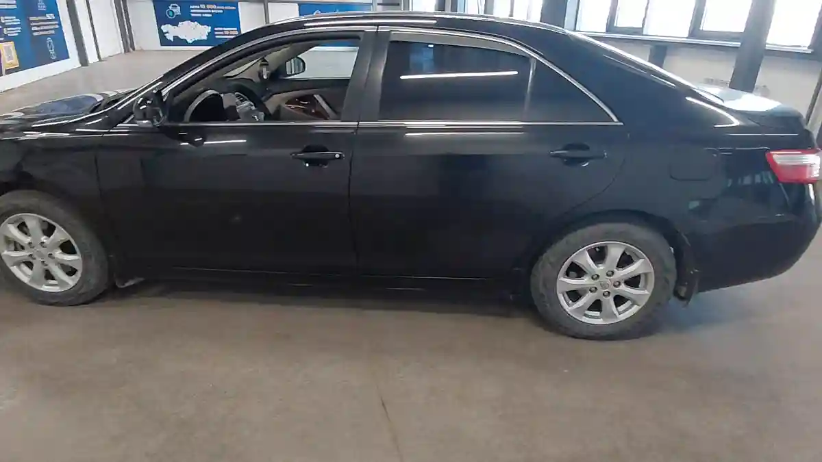 Toyota Camry 2011 года за 7 000 000 тг. в Астана