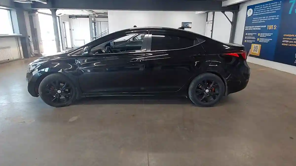 Hyundai Elantra 2014 года за 5 500 000 тг. в Астана