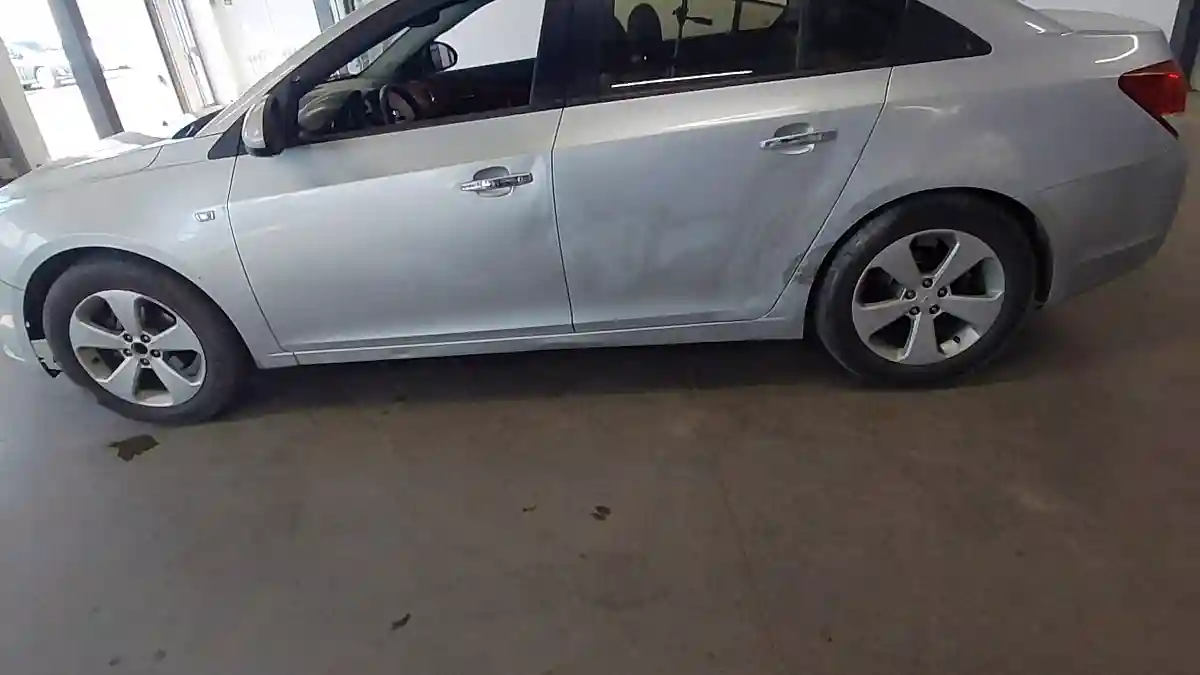 Chevrolet Cruze 2010 года за 3 200 000 тг. в Астана
