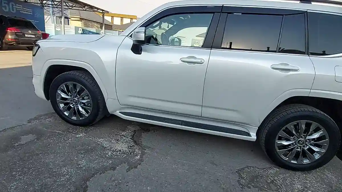 Toyota Land Cruiser 2022 года за 6 500 000 тг. в Шымкент
