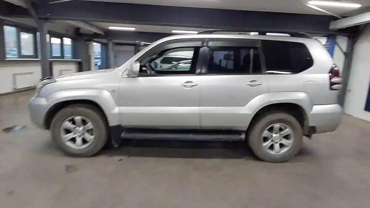Toyota Land Cruiser Prado 2004 года за 10 500 000 тг. в Астана